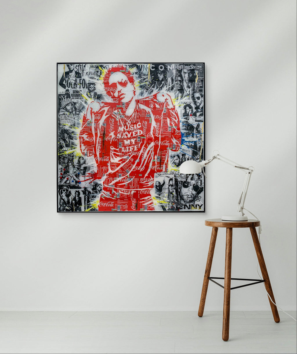 Music Saved my Life, tableau de MaxL accroché au mur, mise en situation 3