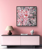 Think Pink, tableau de MaxL accroché au mur, mise en situation 1