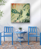 Dita Perrier, tableau de MaxL accroché au mur, mise en situation 1