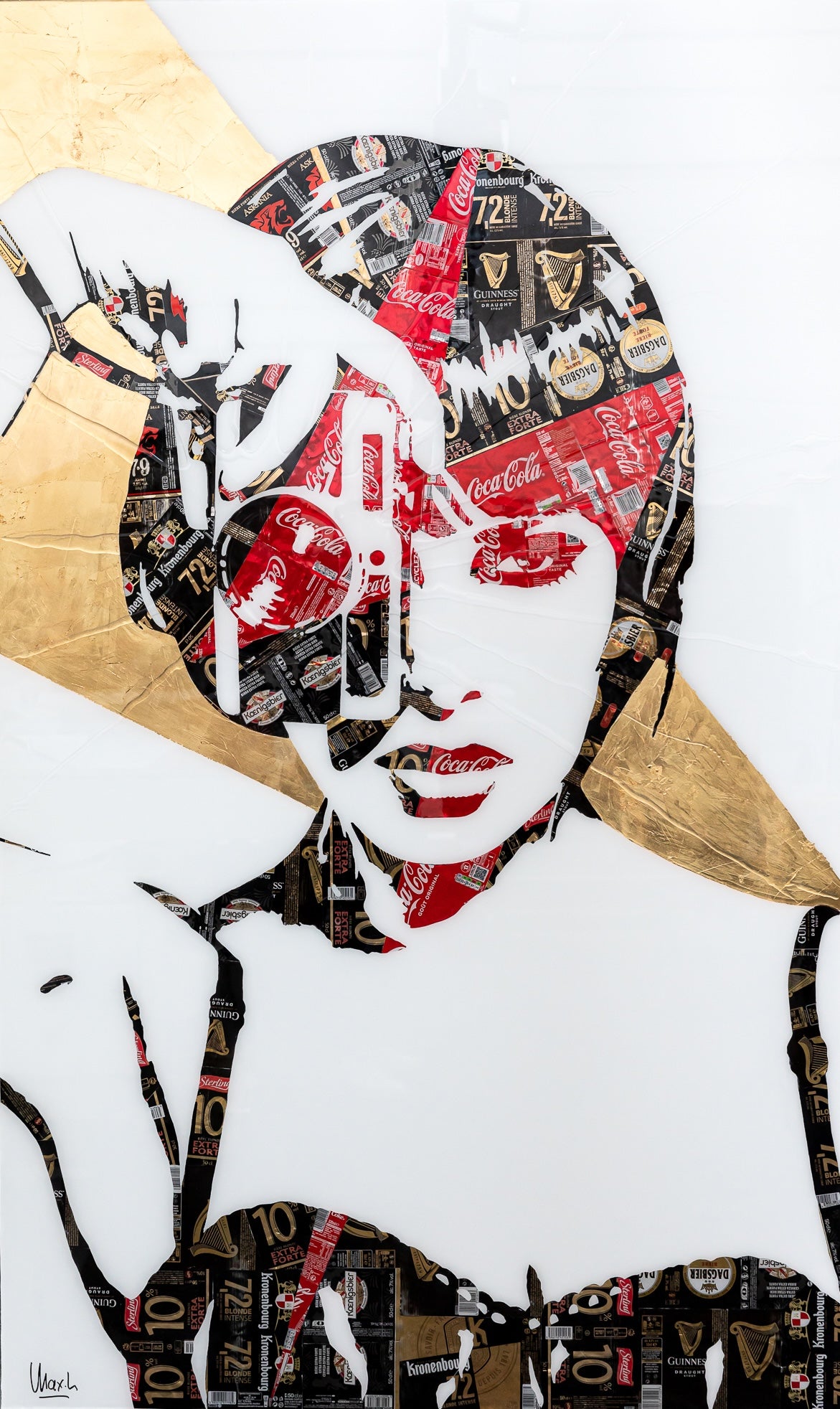 Rock Valentina, tableau pop art de MaxL en canettes recyclées et résine, vue de face