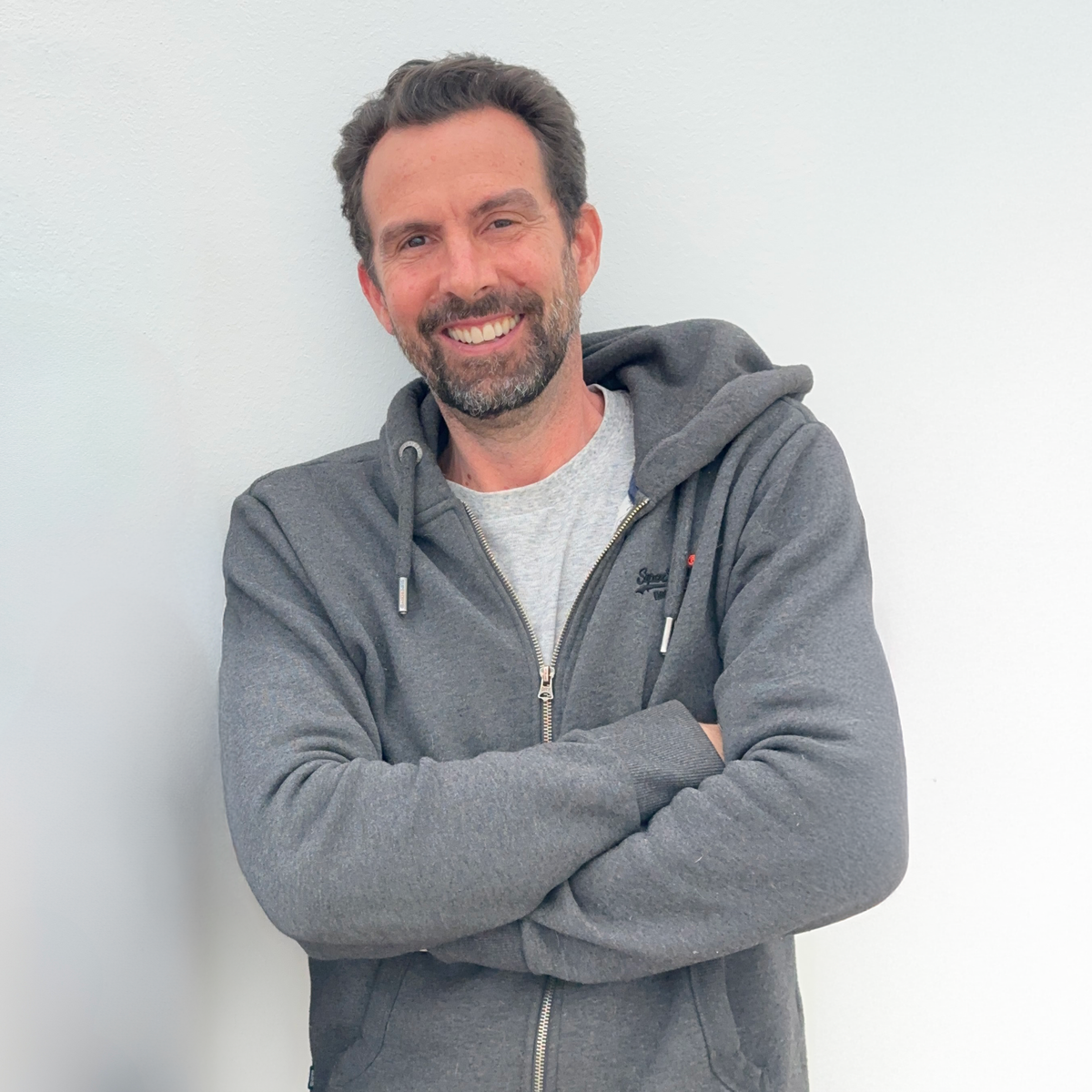 Portrait de Maxime Ledieu, l'artiste MaxL