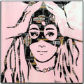 Ariana Pink & Black, tableau pop art de MaxL en canettes recyclées, vue de face
