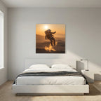 Affiche Flying astronaut in desert de MaxL au-dessus d'un lit, dans une chambre