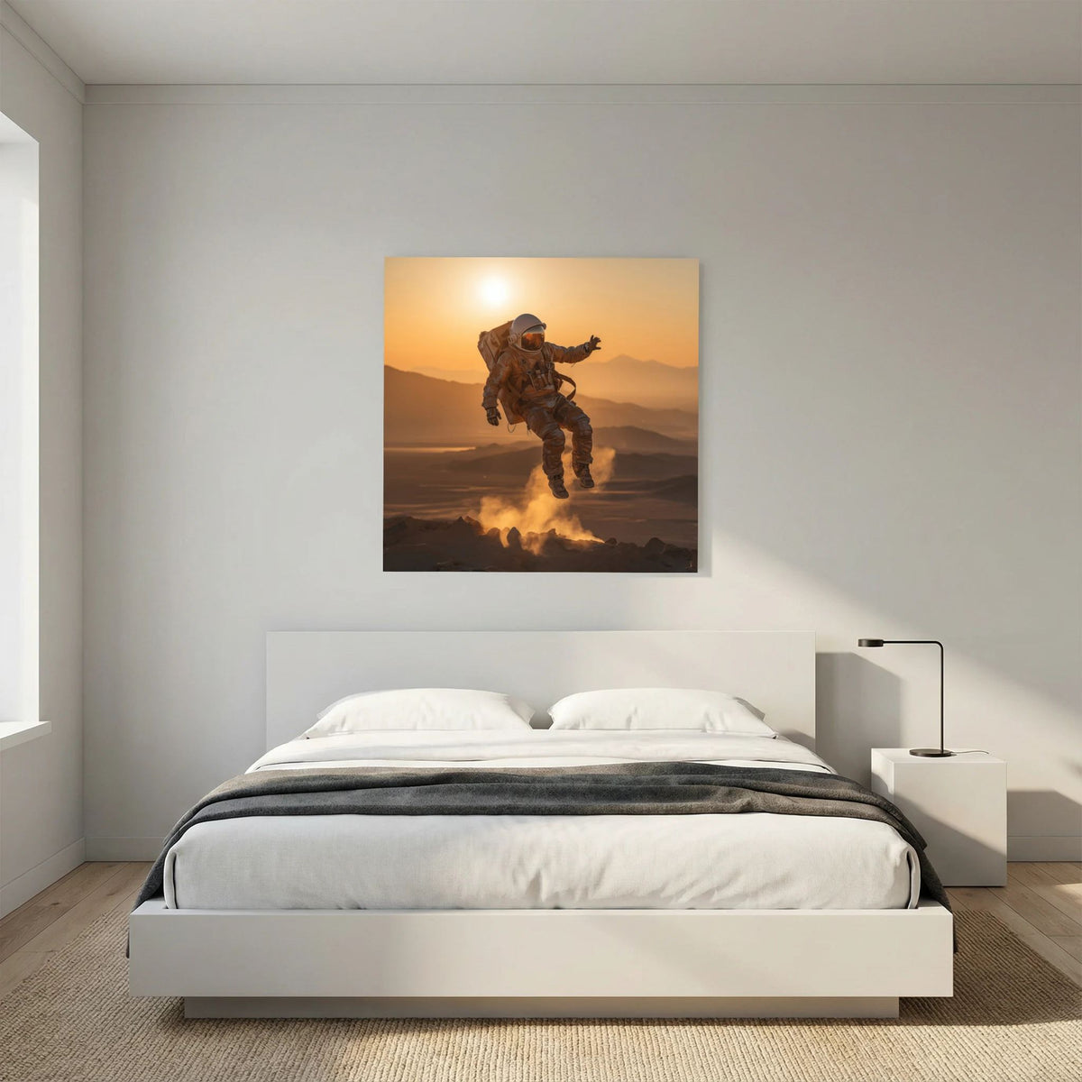 Affiche Flying astronaut in desert de MaxL au-dessus d'un lit, dans une chambre