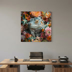 Affiche Iguana Flowers de MaxL au-dessus d'un bureau en bois