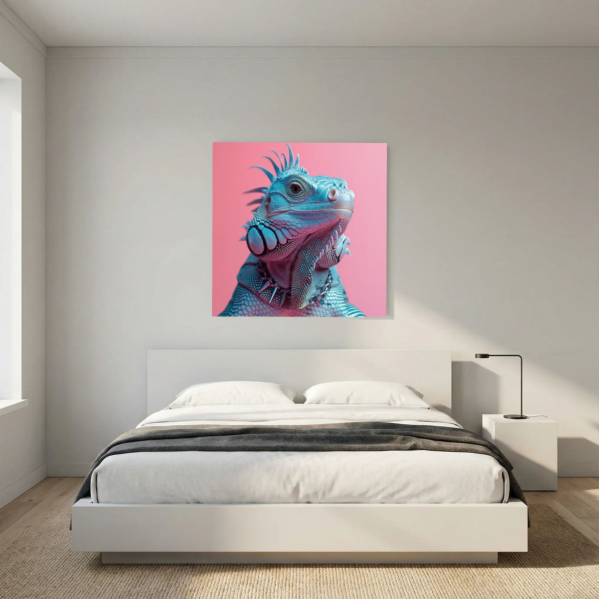 Affiche Punk Iguane de MaxL au-dessus d'un lit, dans une chambre