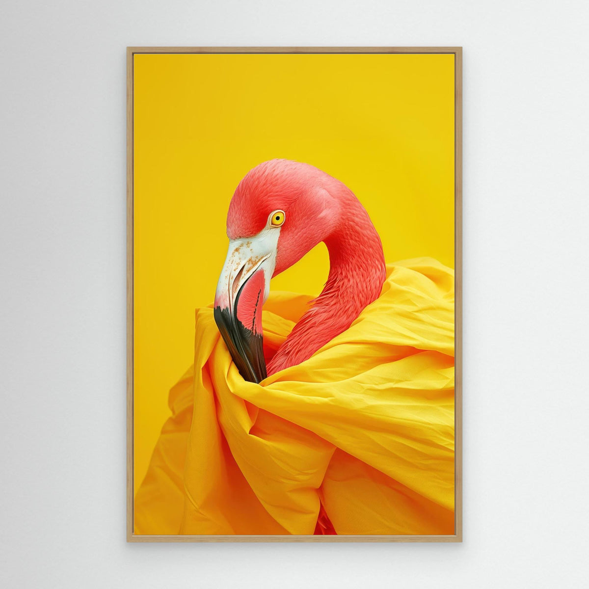 Diva Flamingo Portrait, tirage sur toile de MaxL avec cadre chêne
