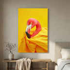 Affiche Diva Flamingo Portrait de MaxL au-dessus d'une console en bois
