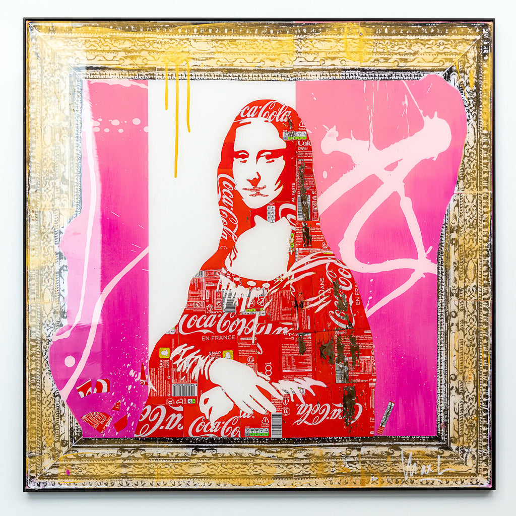 Mona Cola, tableau pop art de MaxL en canettes recyclées et résine, vue de face